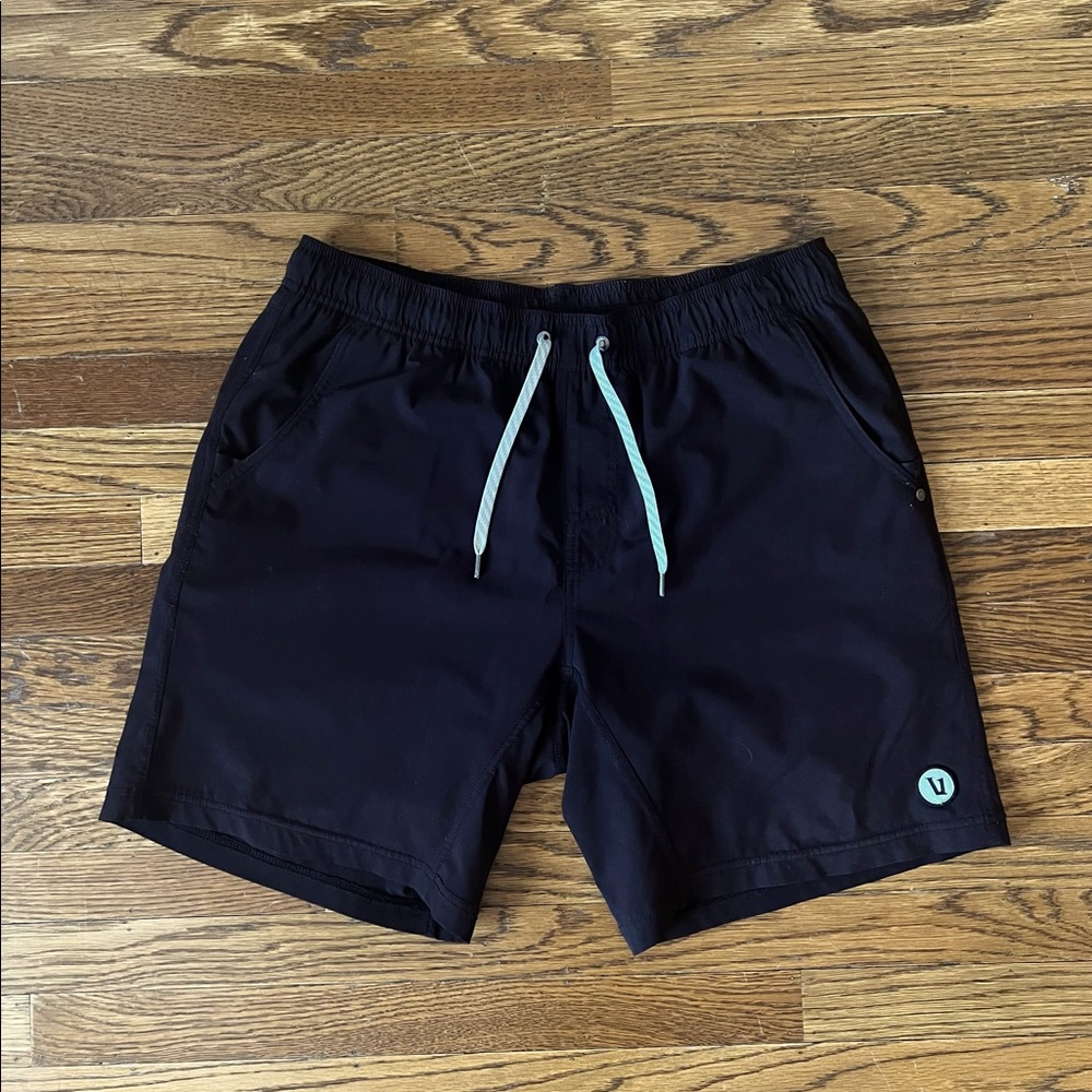 Vuori Men’s Large Black Kore Short